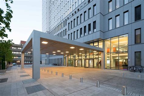 Charité - Universitätsmedizin Berlin | CCM | Centrum für Muskuloskeletale Chirurgie (CMSC) - Hochschulambulanz